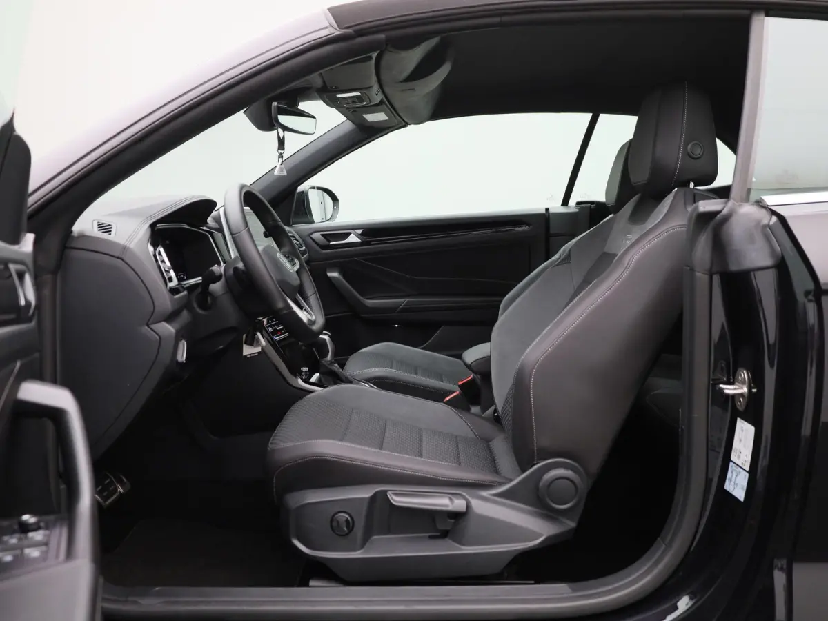 1.5 TSI R-Line 150 PK| Trekhaak | Navigatie | Stoelverwarming | Dodehoekdetectie | Parkeersensoren | Stuurwielverwarming