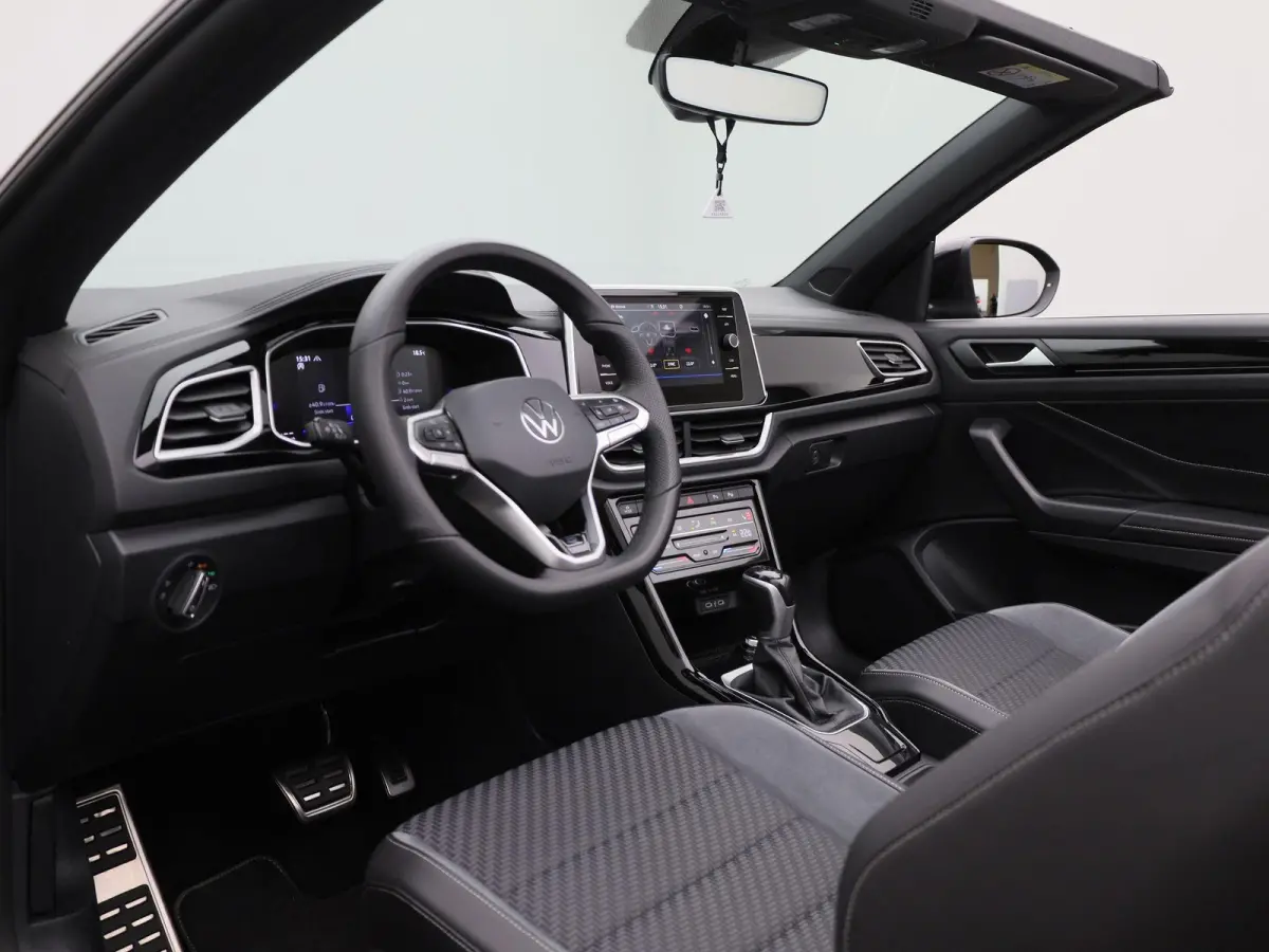 1.5 TSI R-Line 150 PK| Trekhaak | Navigatie | Stoelverwarming | Dodehoekdetectie | Parkeersensoren | Stuurwielverwarming