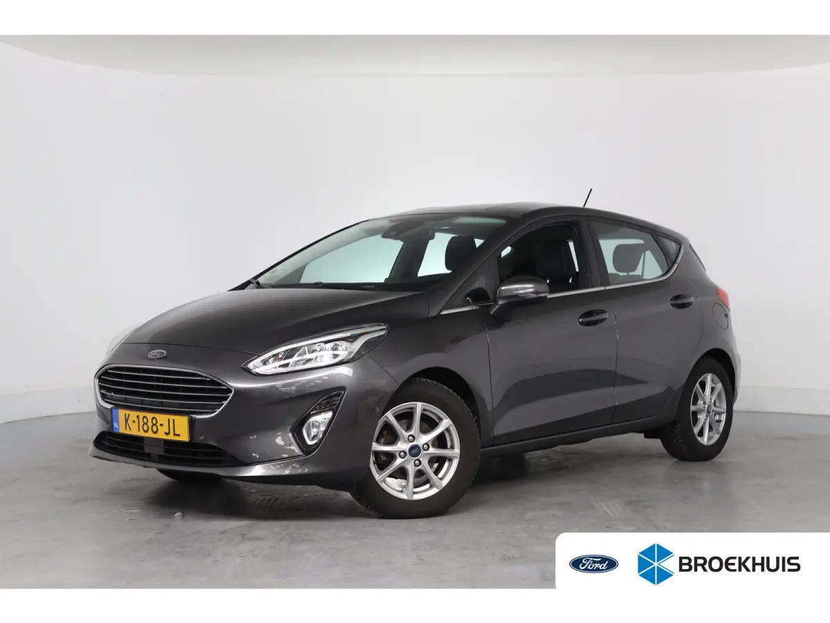 1.0 EcoBoost Titanium | 1e Eigenaar! | Trekhaak | Cruise Adaptive | Navi by App | Clima | Camera | Parkeersensoren V+A || BLIS | Lichtmetalen Velgen