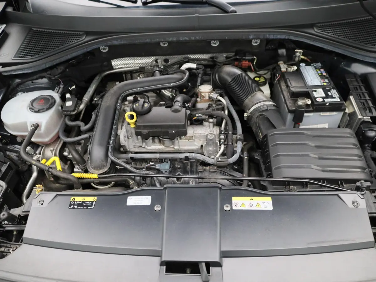 1.0 TSI Life 110 PK| Origineel Nederlands | Apple Carplay | Android Auto | Airco | Parkeersensoren | Buitenspiegels Elektrisch Inklapbaar | LED Koplampen | Digitale Cockpit | 16 Inch Velgen