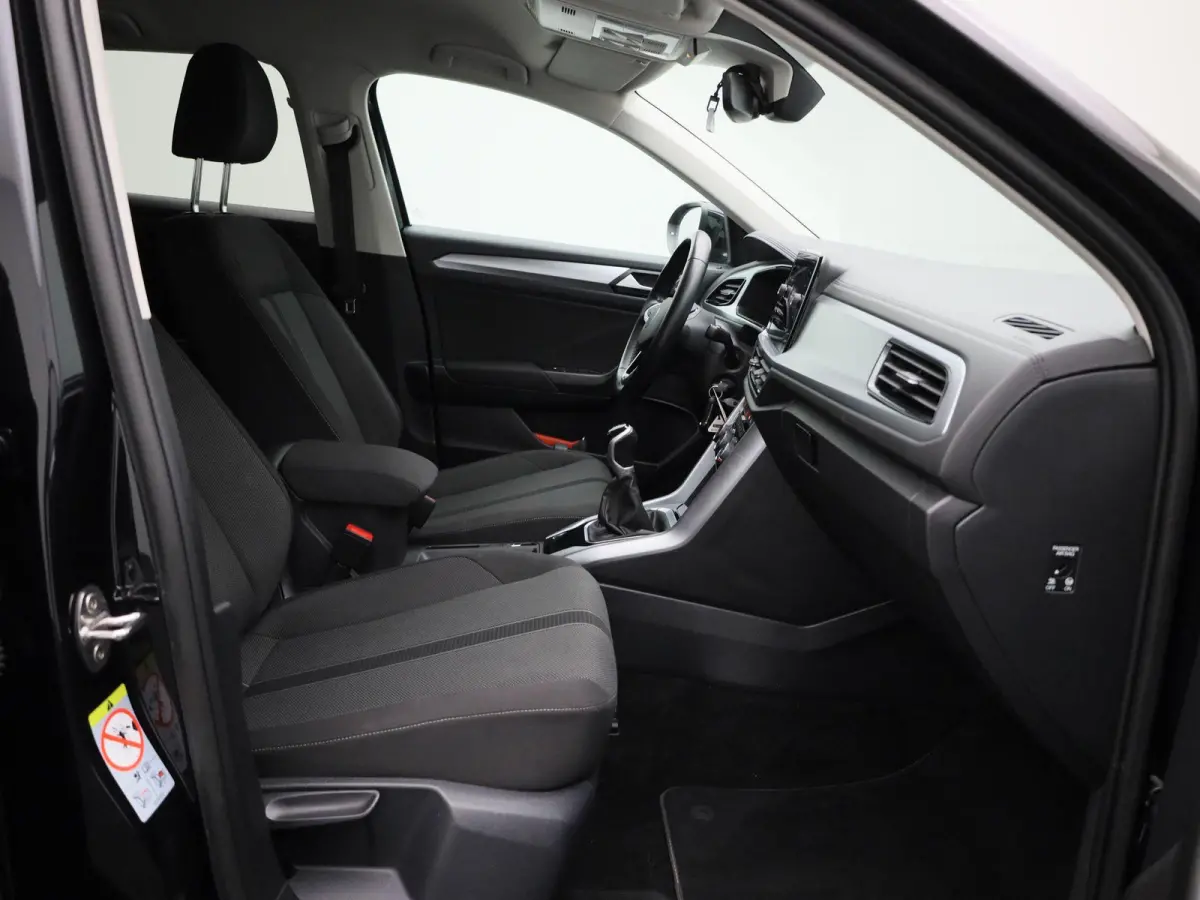 1.0 TSI Life 110 PK| Origineel Nederlands | Apple Carplay | Android Auto | Airco | Parkeersensoren | Buitenspiegels Elektrisch Inklapbaar | LED Koplampen | Digitale Cockpit | 16 Inch Velgen