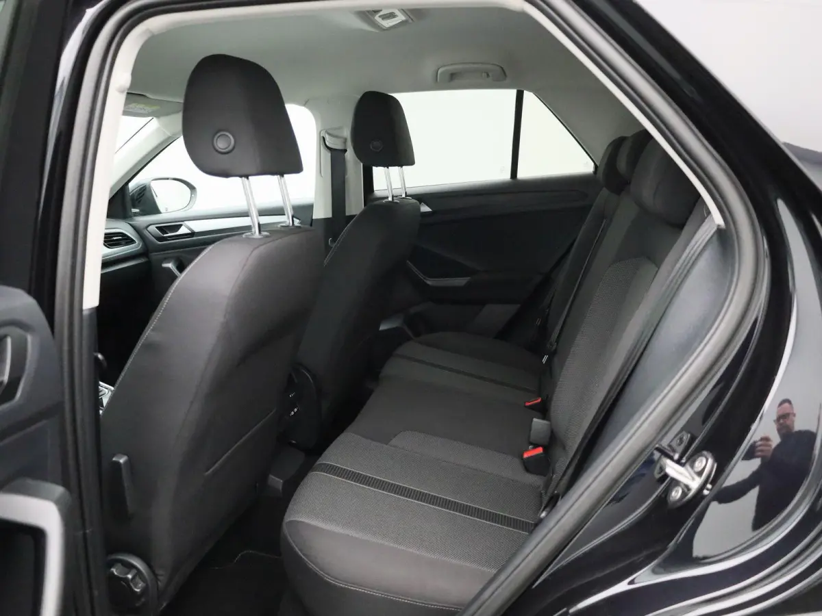 1.0 TSI Life 110 PK| Origineel Nederlands | Apple Carplay | Android Auto | Airco | Parkeersensoren | Buitenspiegels Elektrisch Inklapbaar | LED Koplampen | Digitale Cockpit | 16 Inch Velgen