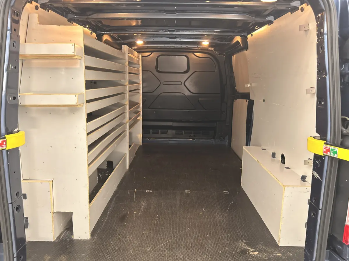 320 2.0 170 PK L2 Sport 20'LMV Camera Trekhaak