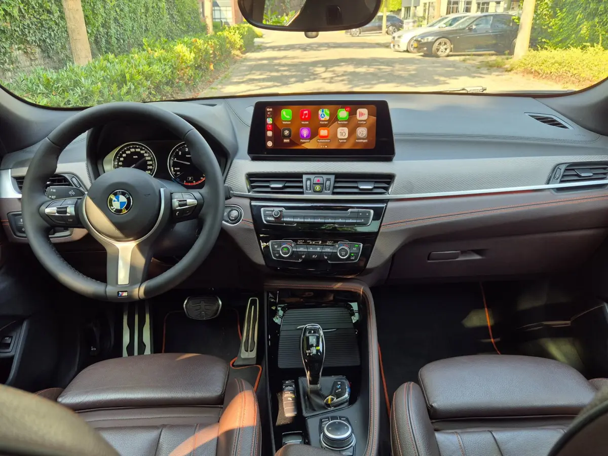 M Sport EDITION M MESH Brooklyn Grau 10inch Touch Screen Apple CarPlay 100% dealer ZEER GAVE UITVOERING NAP