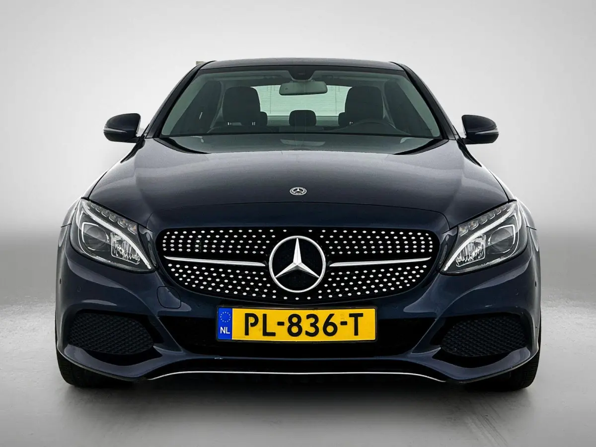 180 Business Solution | ACHTERUITRIJCAMERA | NAVIGATIE | STOELVERWARMING | LED | CLIMATE CONTROL | CRUISE CONTROL | LICHTMETALEN VELGEN | BLUETOOTH |