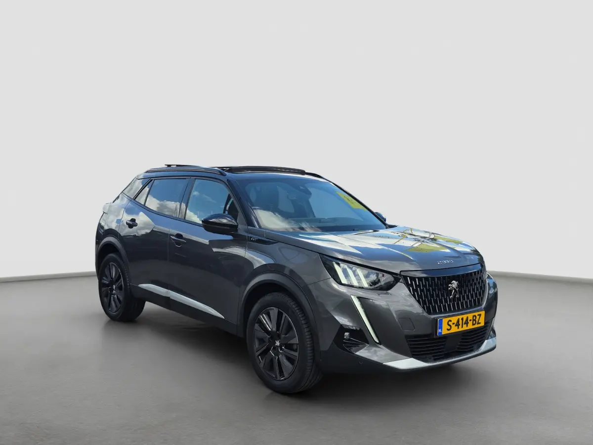 1.2 PureTech GT Pack Panoramadak | Stoelverwarming | Alcantara | Full LED | Camera | Parkeersensoren | Full map navigatie | Carplay/android auto |
