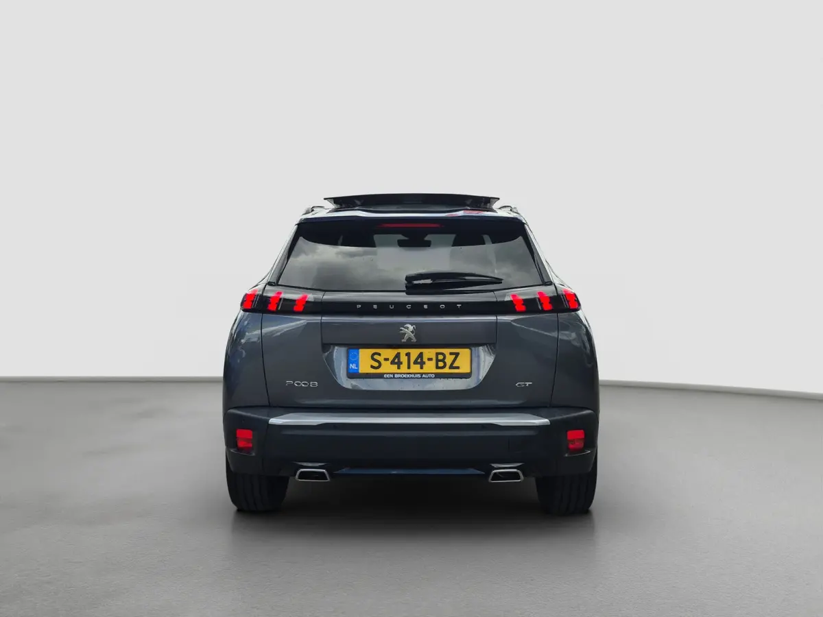 1.2 PureTech GT Pack Panoramadak | Stoelverwarming | Alcantara | Full LED | Camera | Parkeersensoren | Full map navigatie | Carplay/android auto |