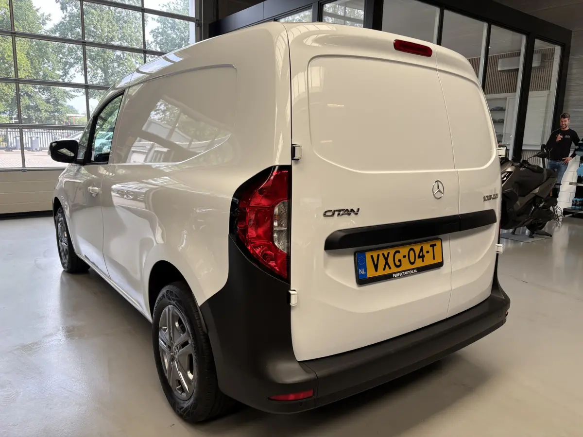 108 CDI Dealeronderhouden, Airco, Cruise, Carplay, Navi