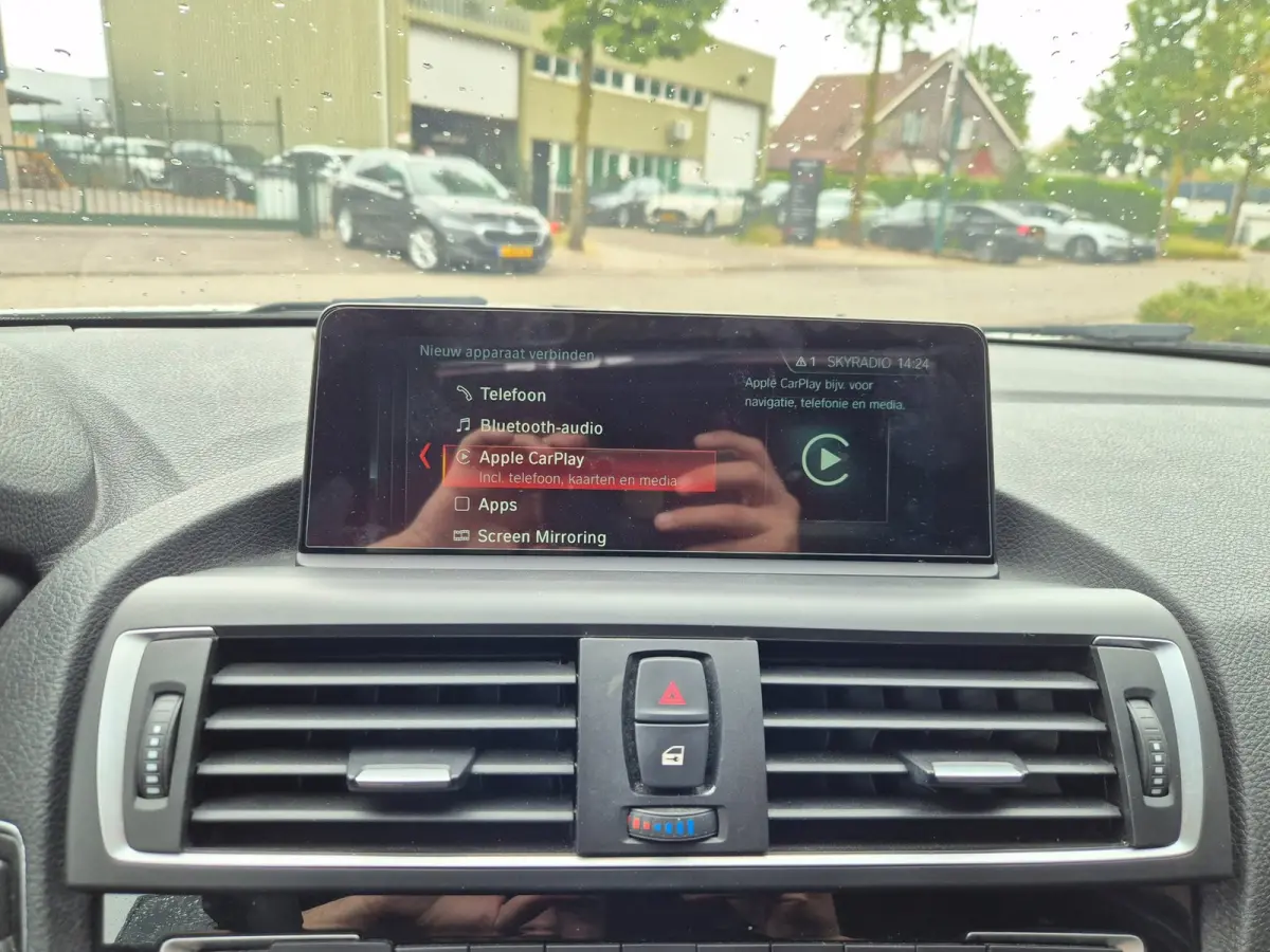 M Sport Apple CarPlay Alcantara Schuifdak LED 118i M Sport