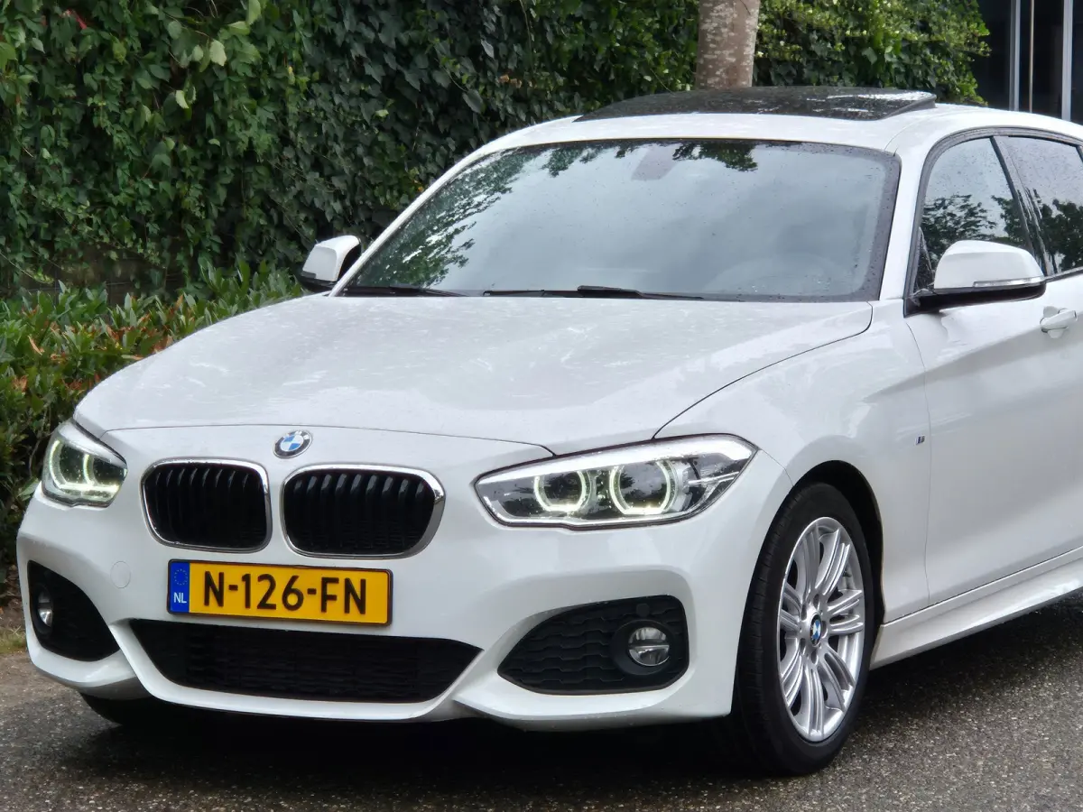 M Sport Apple CarPlay Alcantara Schuifdak LED 118i M Sport