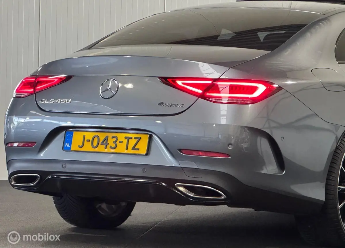 450 4MATIC Premium AMG-line [ Burm. widescreen historie ]