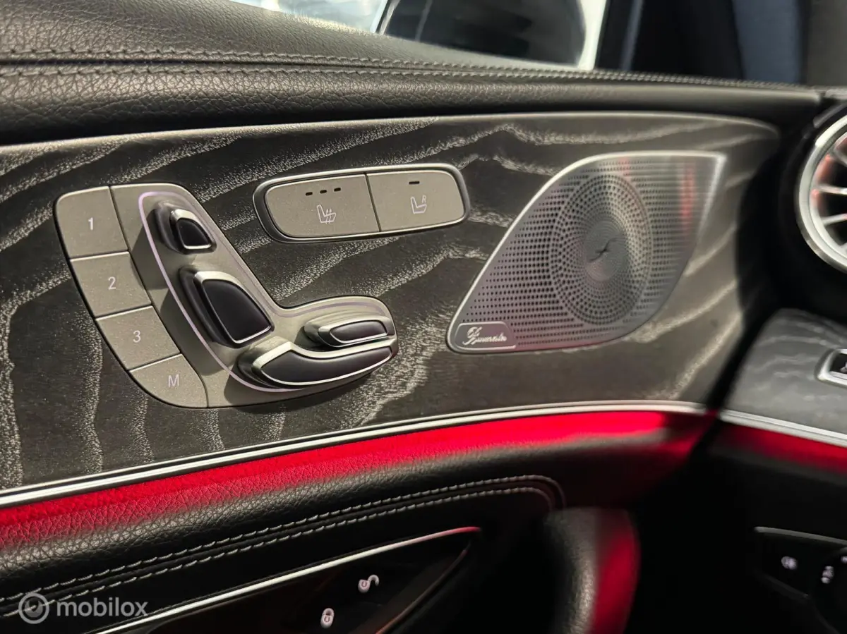 450 4MATIC Premium AMG-line [ Burm. widescreen historie ]