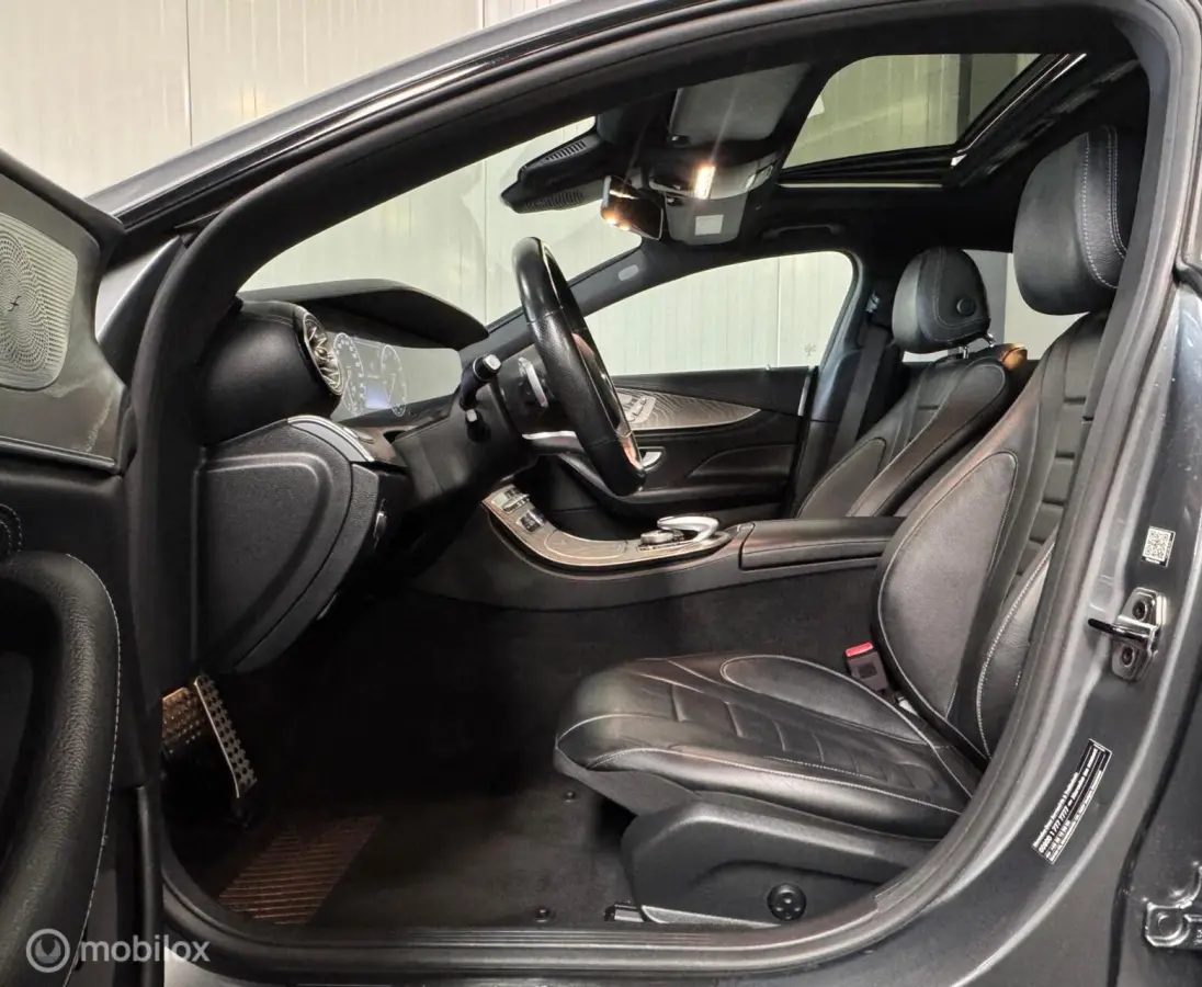 450 4MATIC Premium AMG-line [ Burm. widescreen historie ]