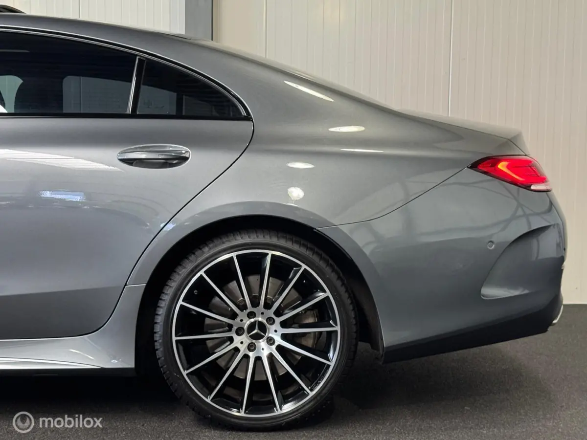 450 4MATIC Premium AMG-line [ Burm. widescreen historie ]