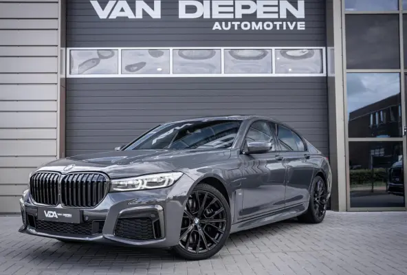 745e High Executive - M-Sport l Dravit Grau l Pano l HUD l Luchtvering