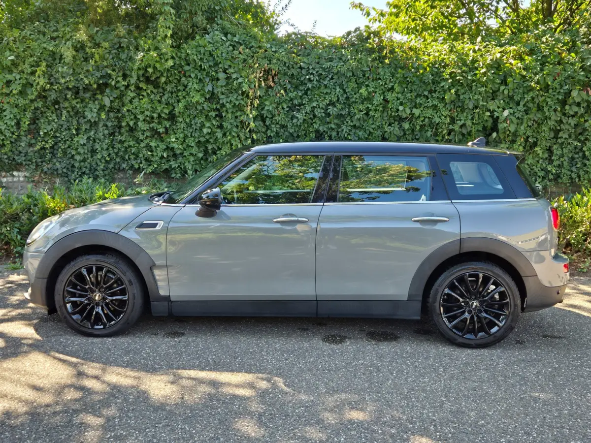 1.5 F54 Cooper Chili Zwart DAK GR Navi Pro Cruise PDC MINI 1/2 Leder NAP