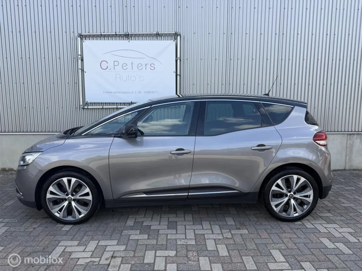 1.3 TCe Intens 2018 / Camera / Keyless / PDC / Half Leer / Dodehoekdetectie / 2e eigenaar NAP
