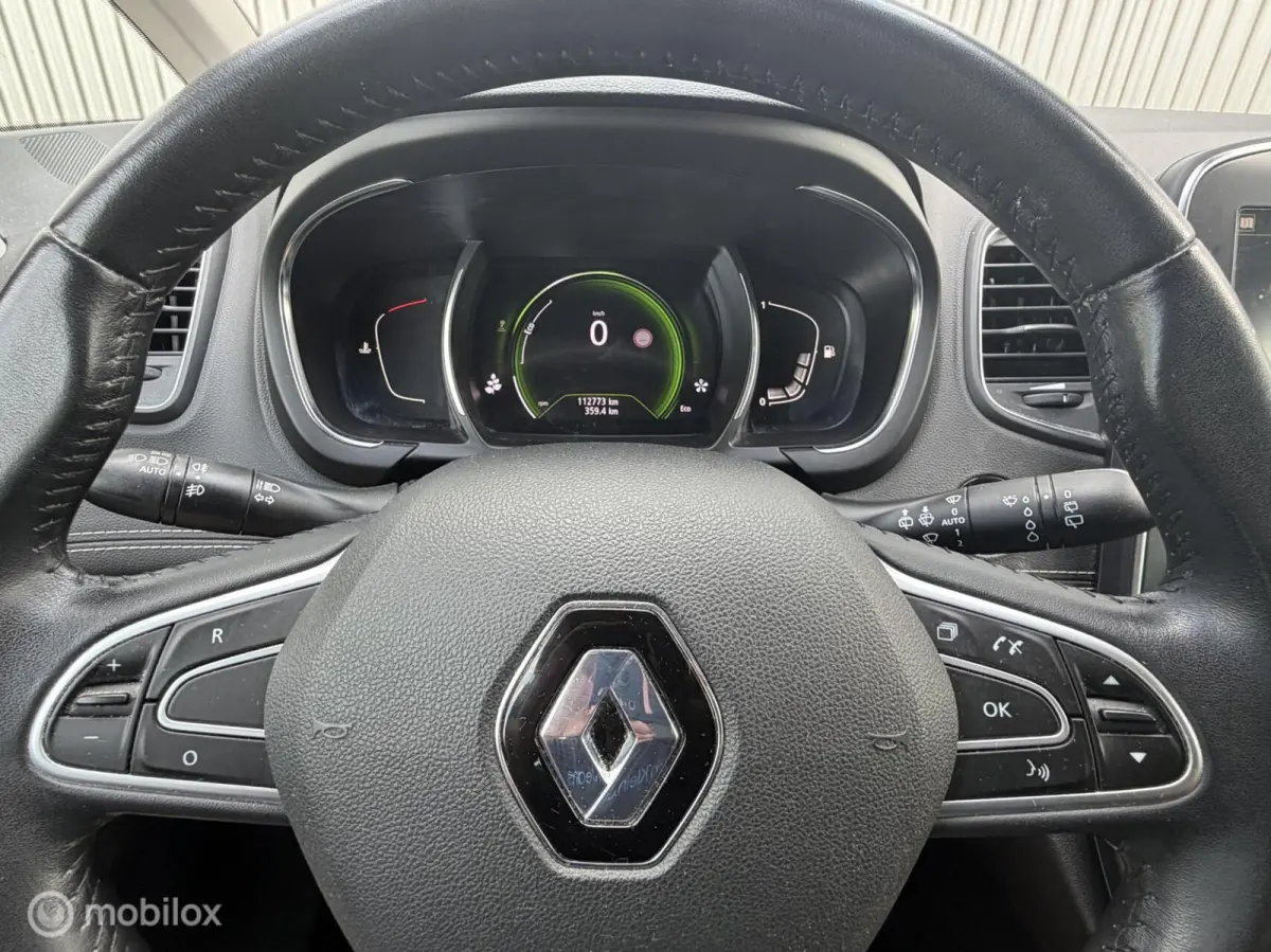 1.3 TCe Intens 2018 / Camera / Keyless / PDC / Half Leer / Dodehoekdetectie / 2e eigenaar NAP