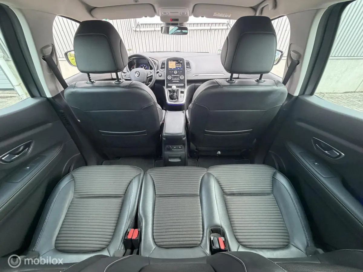 1.3 TCe Intens 2018 / Camera / Keyless / PDC / Half Leer / Dodehoekdetectie / 2e eigenaar NAP