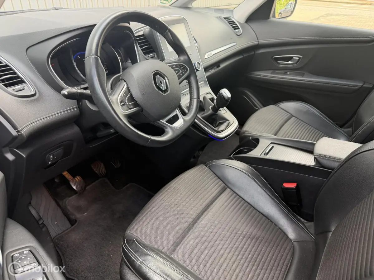 1.3 TCe Intens 2018 / Camera / Keyless / PDC / Half Leer / Dodehoekdetectie / 2e eigenaar NAP