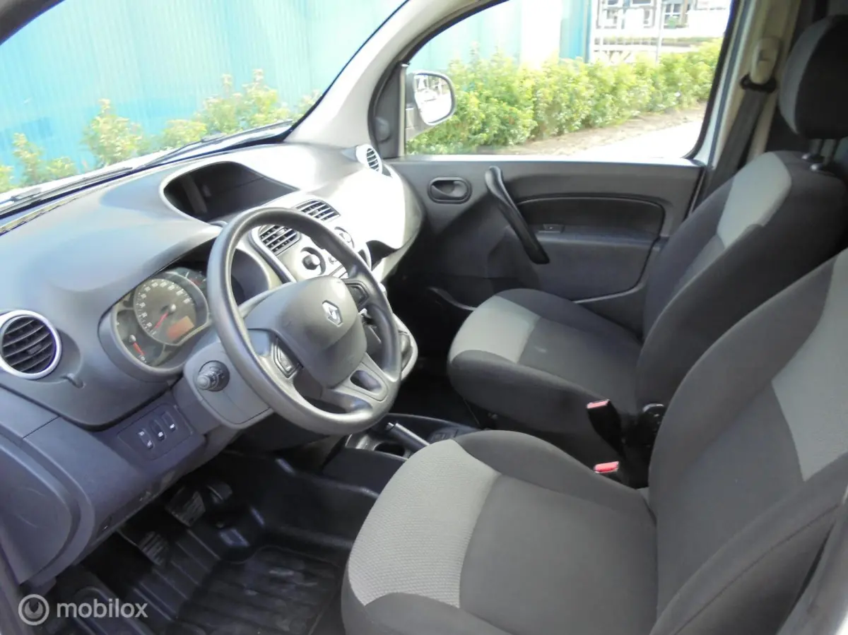 bestel 1.5 Blue dCi 95 Comfort Maxi