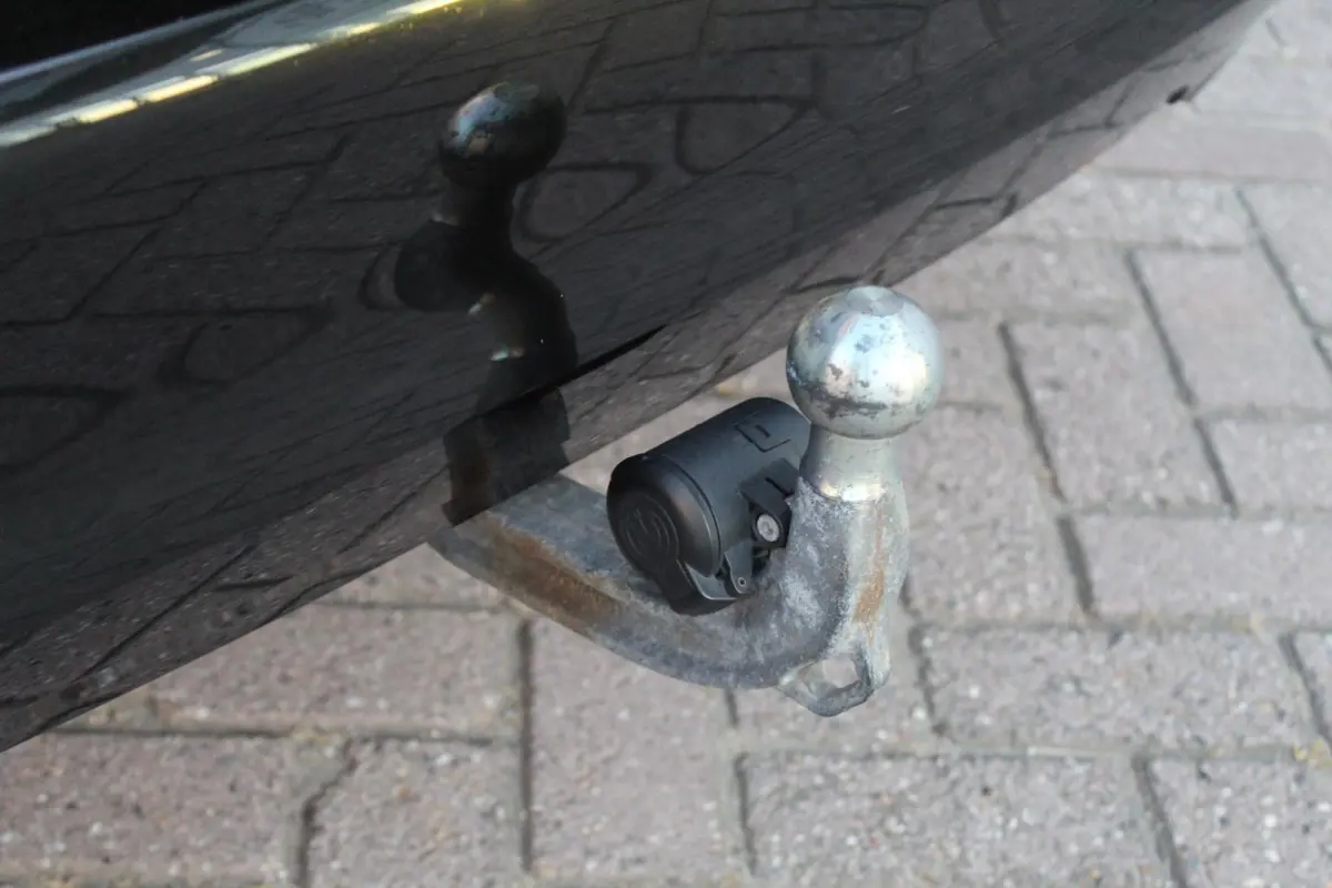 330e xDrive Pano/Trekhaak/Headup/Camera