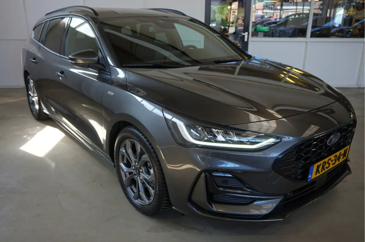 1.0 EcoBoost Hybrid ST Line Navigatie Camera