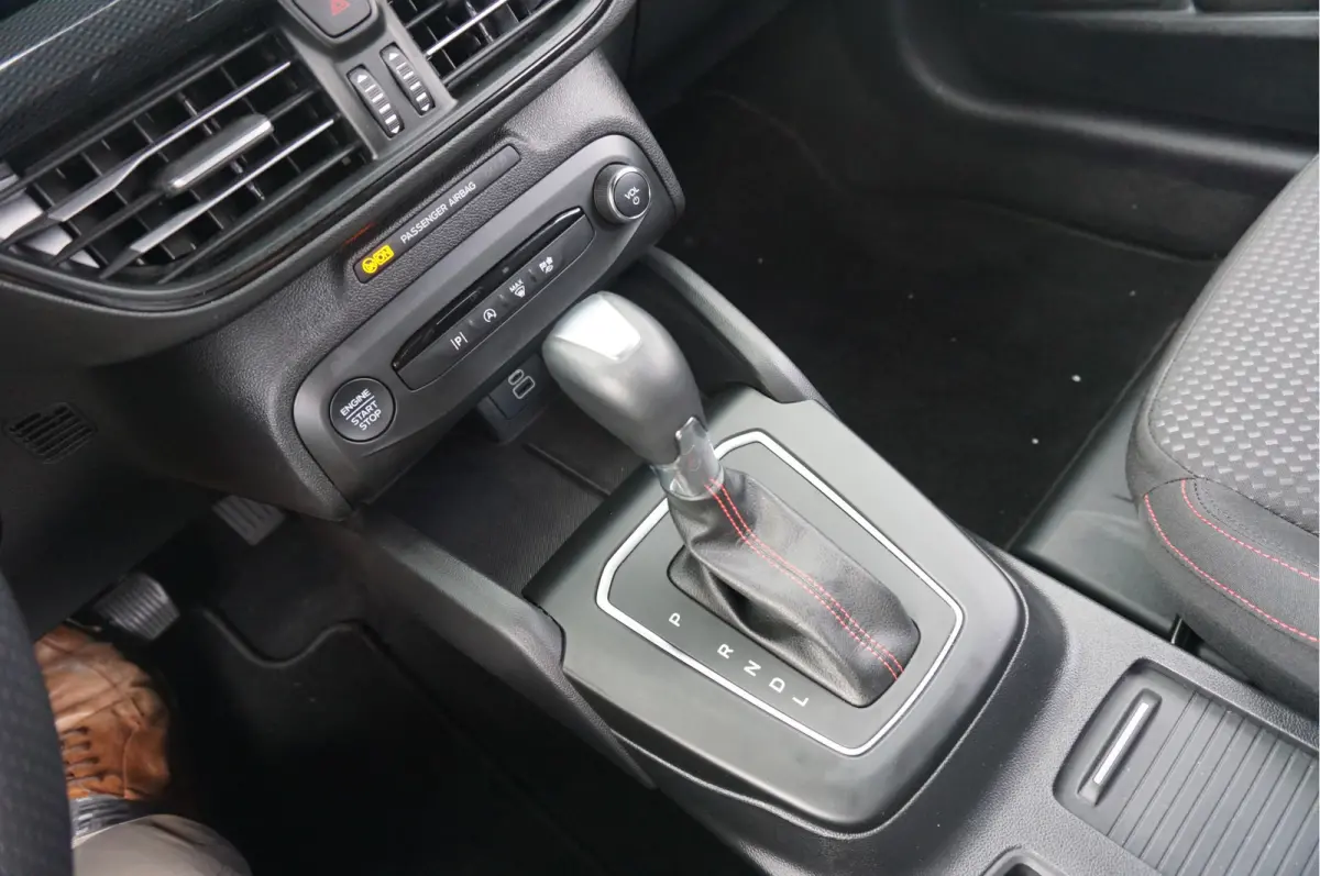 1.0 EcoBoost Hybrid ST Line Navigatie Camera