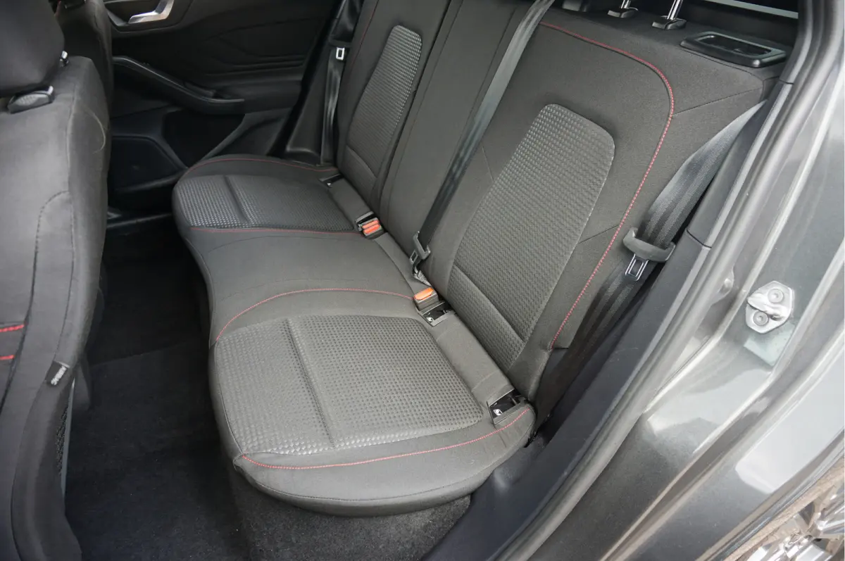 1.0 EcoBoost Hybrid ST Line Navigatie Camera