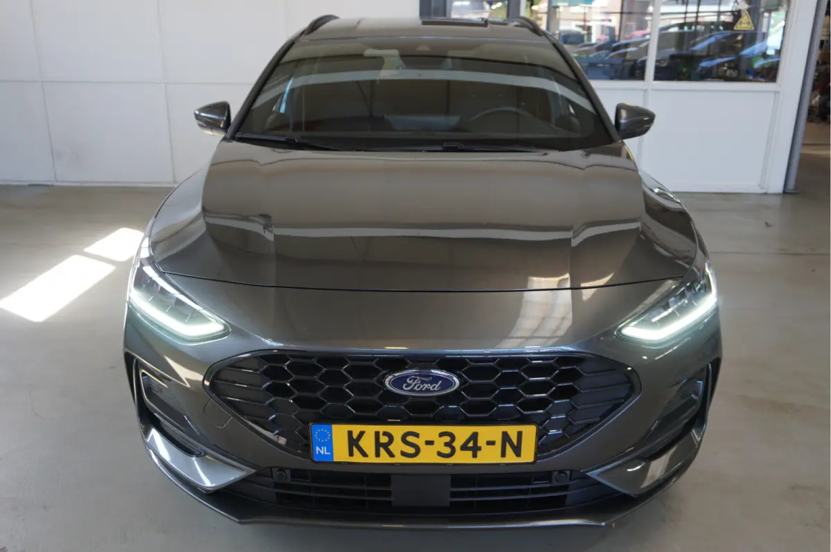 1.0 EcoBoost Hybrid ST Line Navigatie Camera