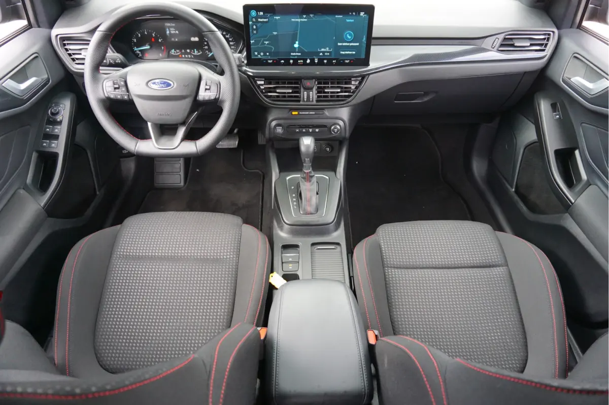 1.0 EcoBoost Hybrid ST Line Navigatie Camera