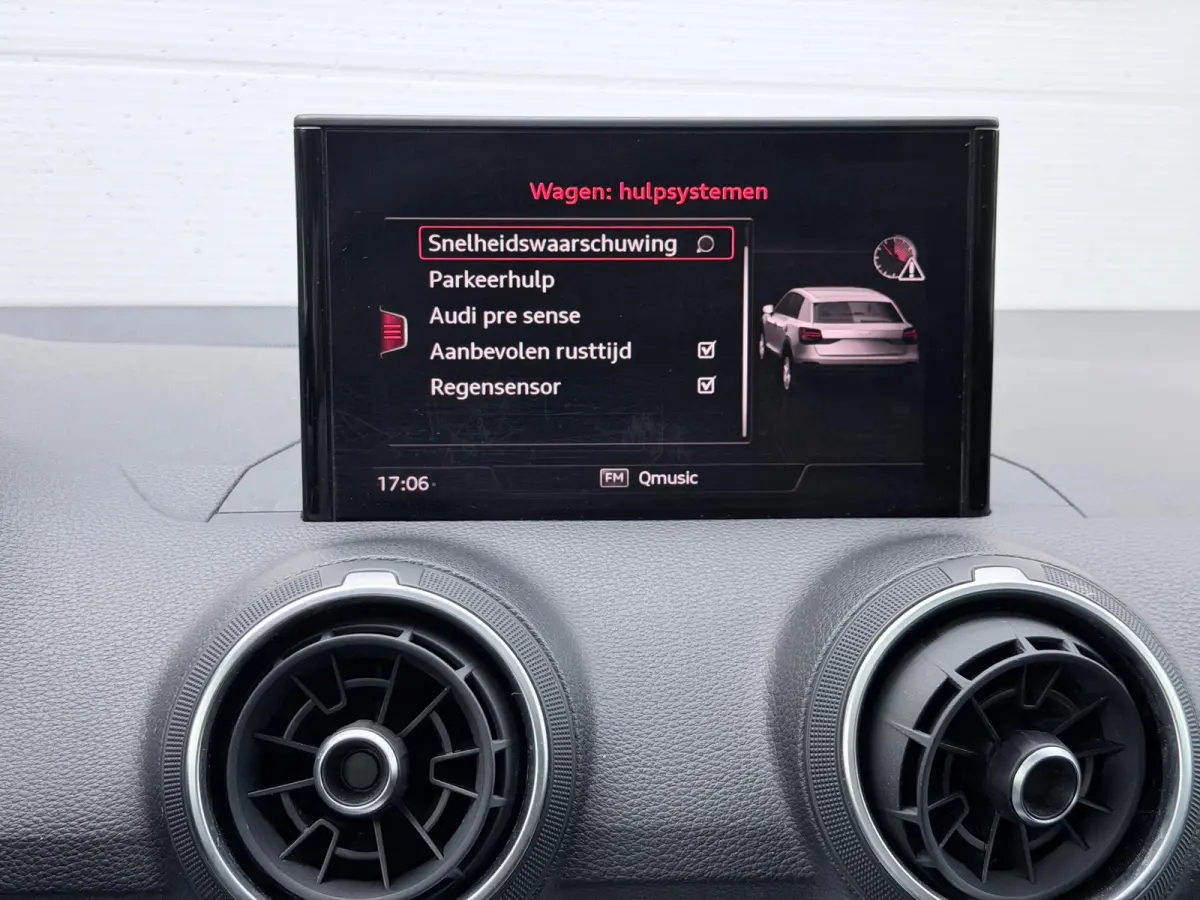 30 TFSI Sport Pro Line Pano/Bluetooth