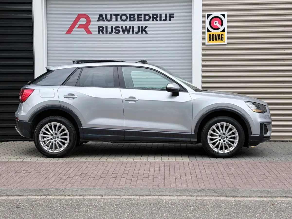 30 TFSI Sport Pro Line Pano/Bluetooth
