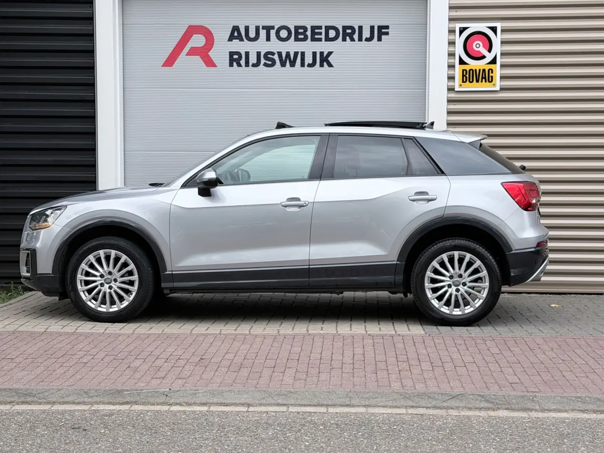 30 TFSI Sport Pro Line Pano/Bluetooth