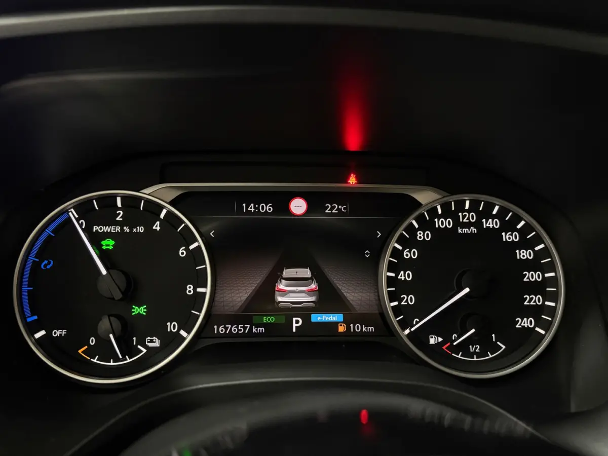 E-Power 190pk N-Connecta | Trekhaak | ACC | 360° Camera | Navi | CarPlay