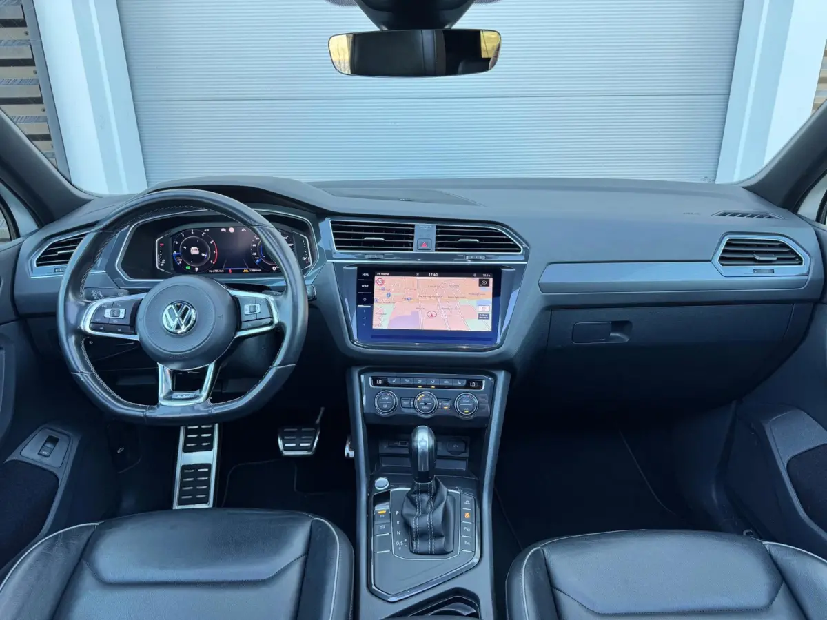 1.5 TSI ACT 3x R-Line Memory/Pano/Dynaudio
