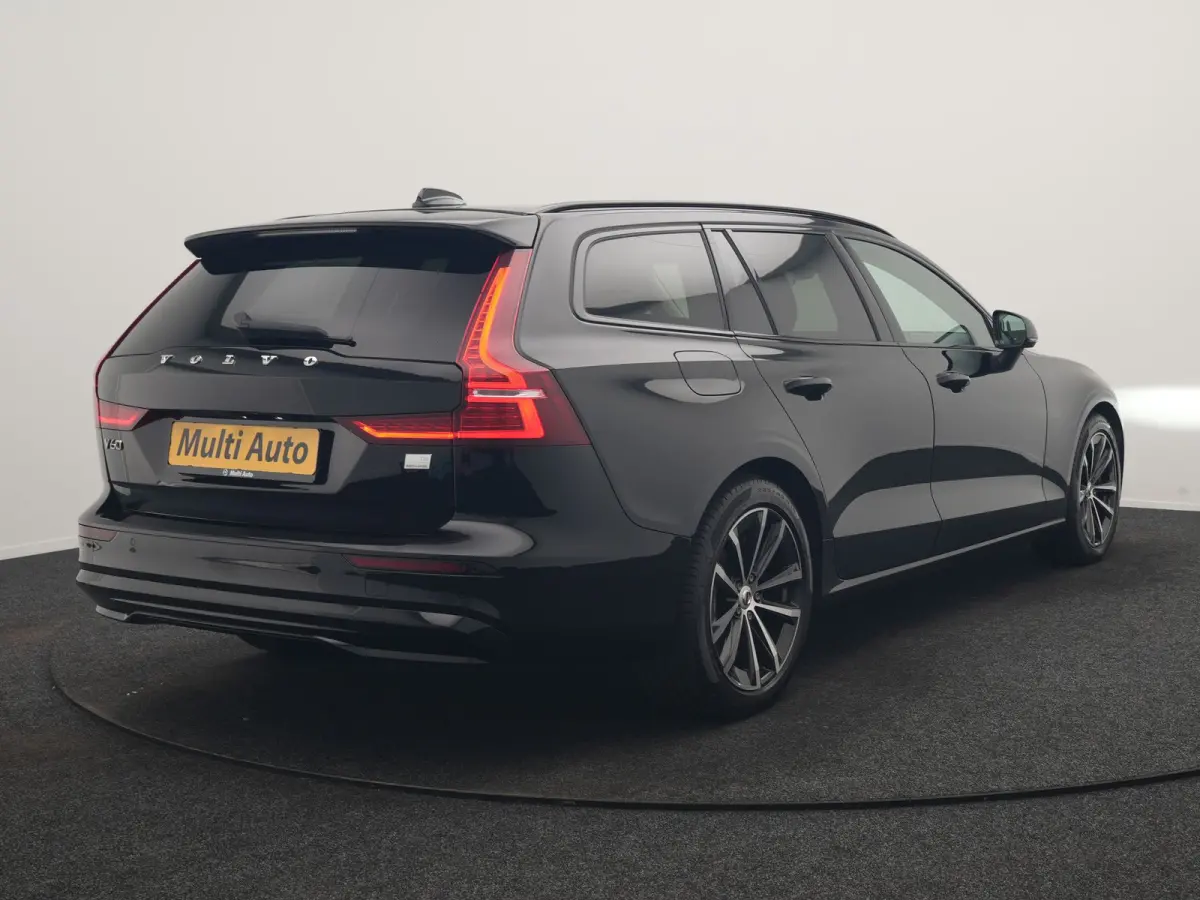 T6 AWD Plus Dark LONG RANGE PHEV 350pk Dealer O.H. | Trekhaak Af Fabriek | Adaptive Cruise | Camera | Harman / Kardon | Lederen Sportstoelen Memory & Verwarmd | Google Assistent | Stuur Verw