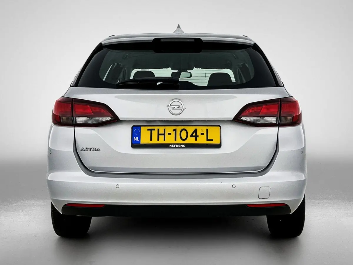 ST 105pk Online Edition | 1ste eigenaar | Parkeersensoren VOOR + Achter | Navigatie | Airco | AppleCarPlay/Android