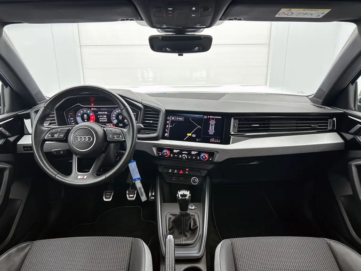 30 TFSI S Line edition one | NAVI | STOELVERWARMING | CLIMAT CONTROL | PARKEER SENSOREN V+A