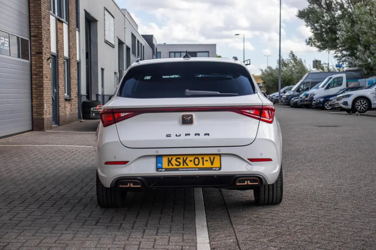 1.4 e-Hybrid 245PK, Pano, Half Leder