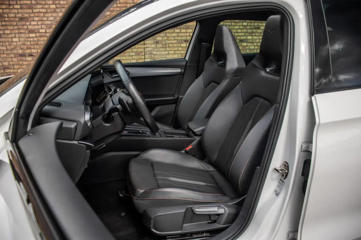 1.4 e-Hybrid 245PK, Pano, Half Leder