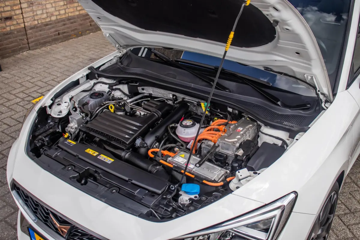 1.4 e-Hybrid 245PK, Pano, Half Leder