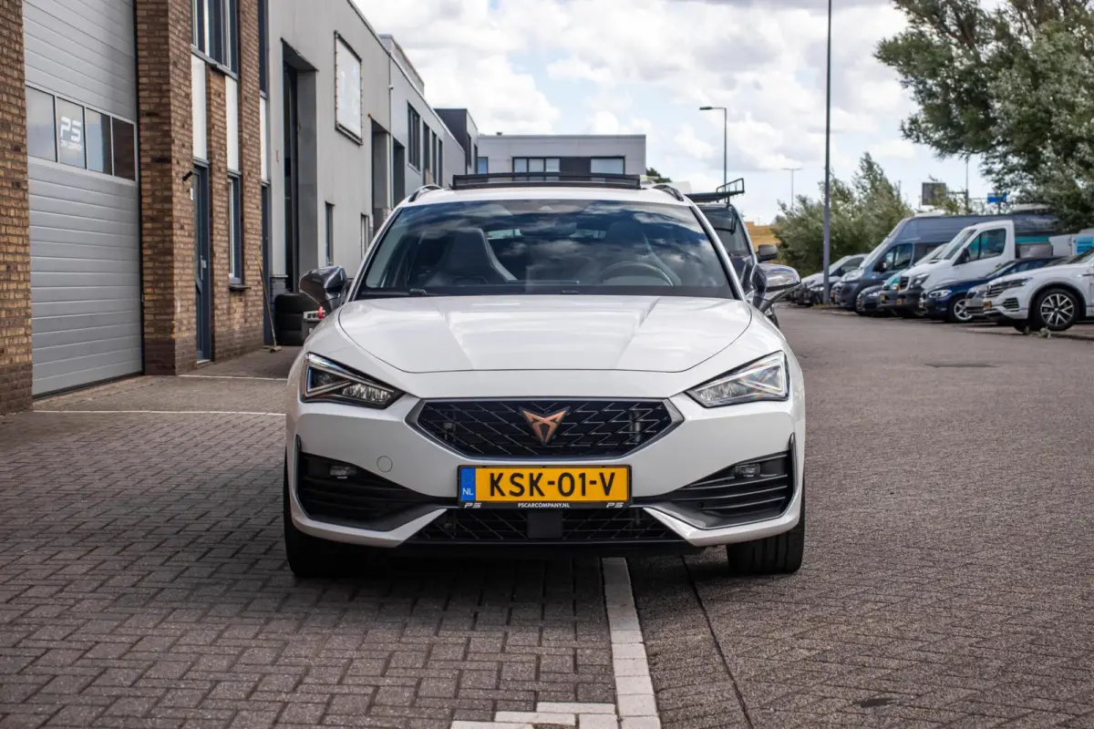 1.4 e-Hybrid 245PK, Pano, Half Leder