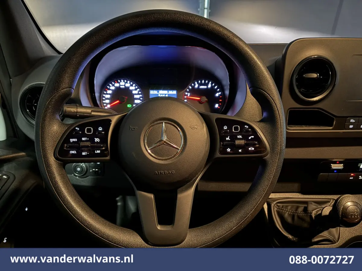 317 CDI 170pk L2H2 Euro6 Airco | 360 graden Camera | Navigatie | Apple Carplay | Cruisecontrol Android Auto, Chauffeursstoel, Stoelverwarming, Parkeersensoren, Bijrijdersbank