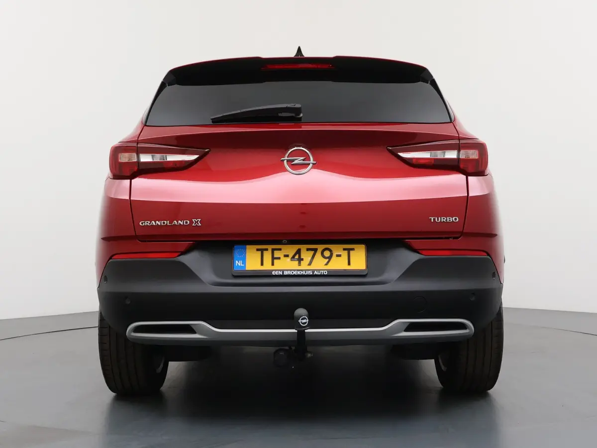 1.2 Turbo Innovation | Vol opties! | Achteruitrijcamera | Cruise control | Dodehoek detectie