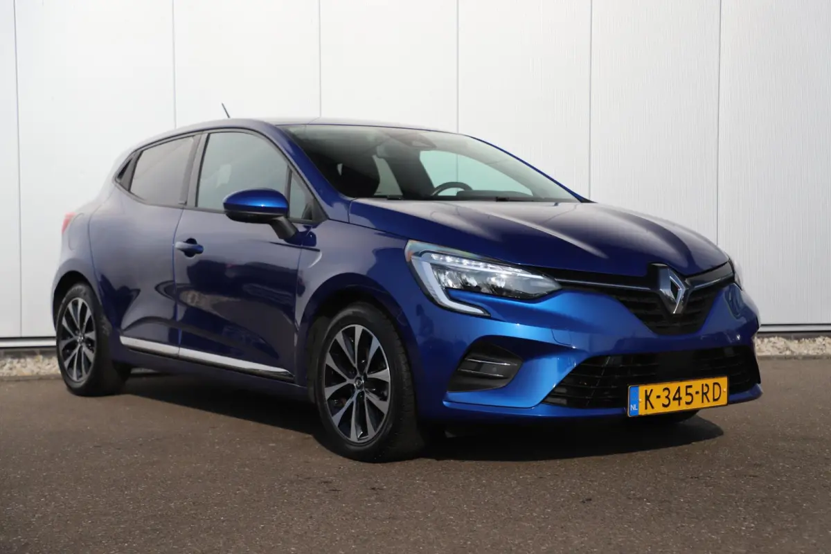 1.6 E-Tech Hybrid 140 Business Zen Automaat 16 inch LMV Navigatie Carplay Android Airco Cruise Control LED Rijstrooksensor Parkeersensor