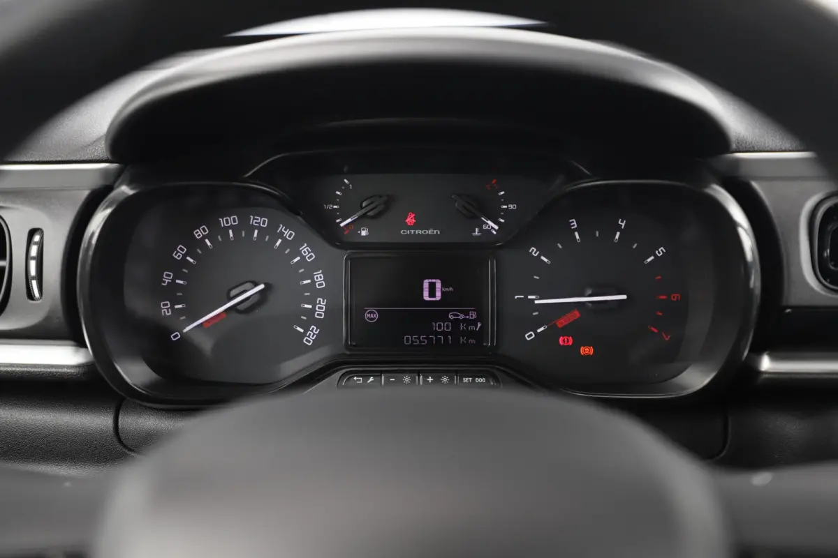 1.2 PureTech S&S Feel Edition Navigatie Carplay Android Climate Cruise Control Rijstrooksensor Parkeersensor