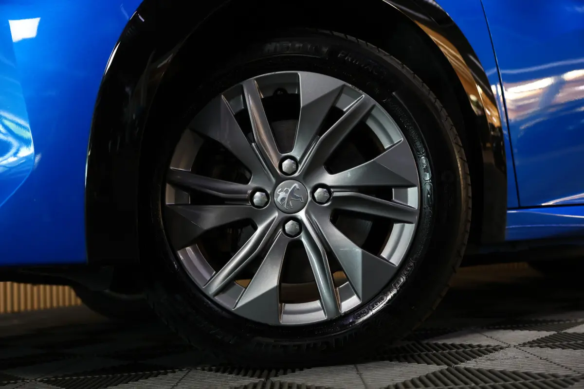 EV Blue Lease Allure 50 kWh AVM CARPLAY VIRTUAL KEYLESS CLIMA CAMERA CRUISE PARK ASS BT"21