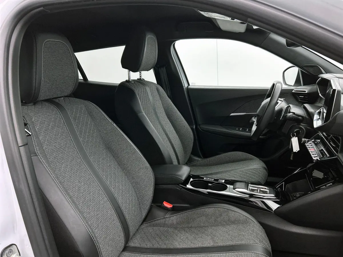 1.2 PureTech 130 Allure CAMERA | CARPLAY & NAVI | STOF-LEER