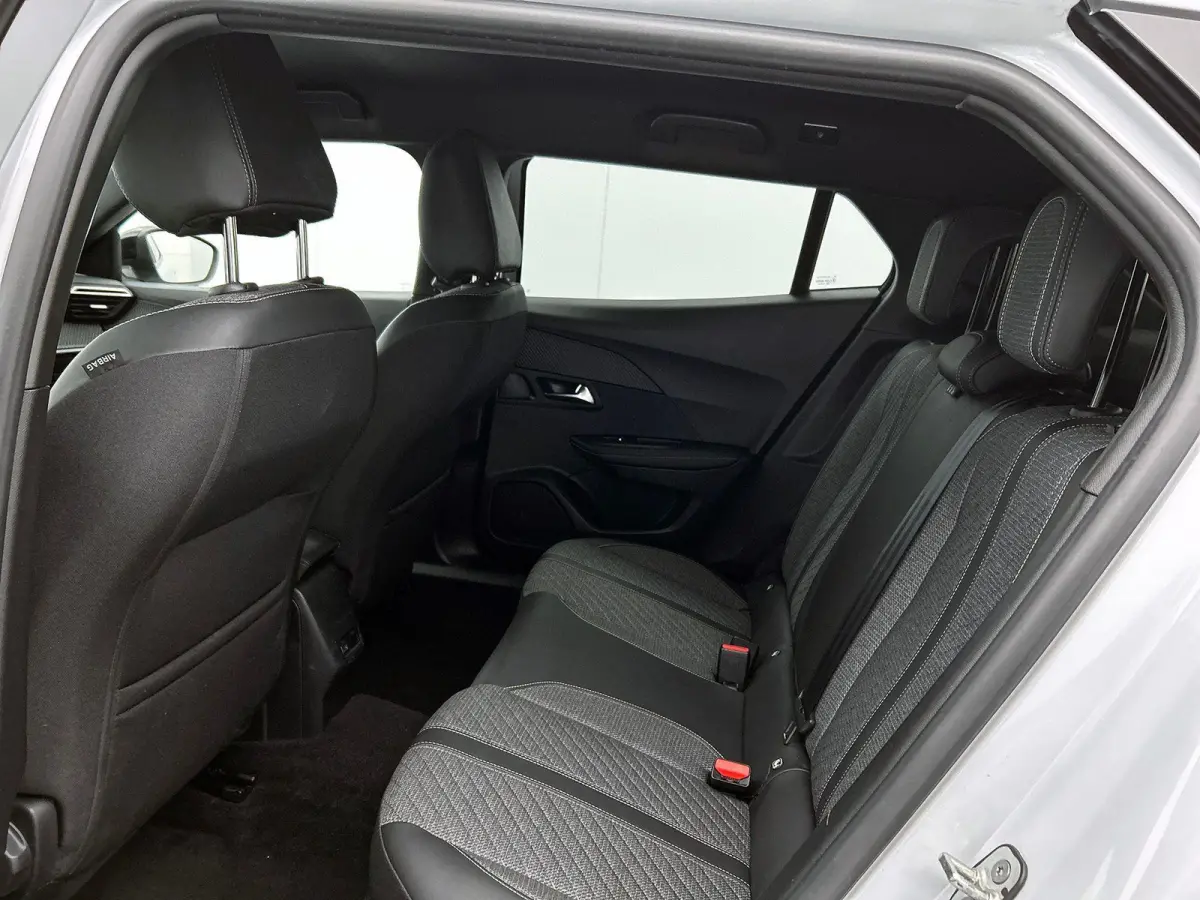1.2 PureTech 130 Allure CAMERA | CARPLAY & NAVI | STOF-LEER